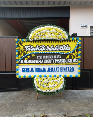 Papan Bunga Duka di Pejeruk